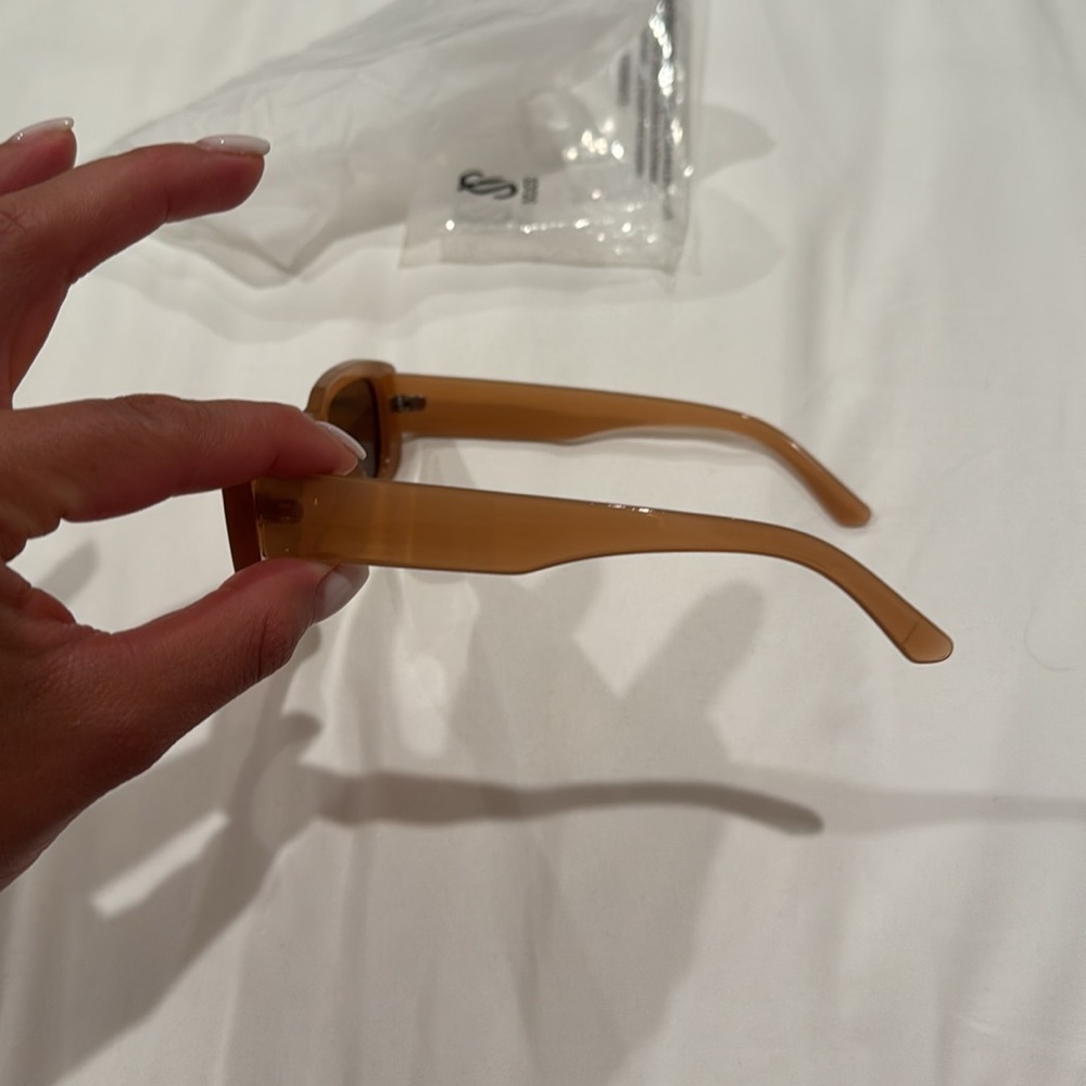 Amazon sunglasses - Picture 3 of 5